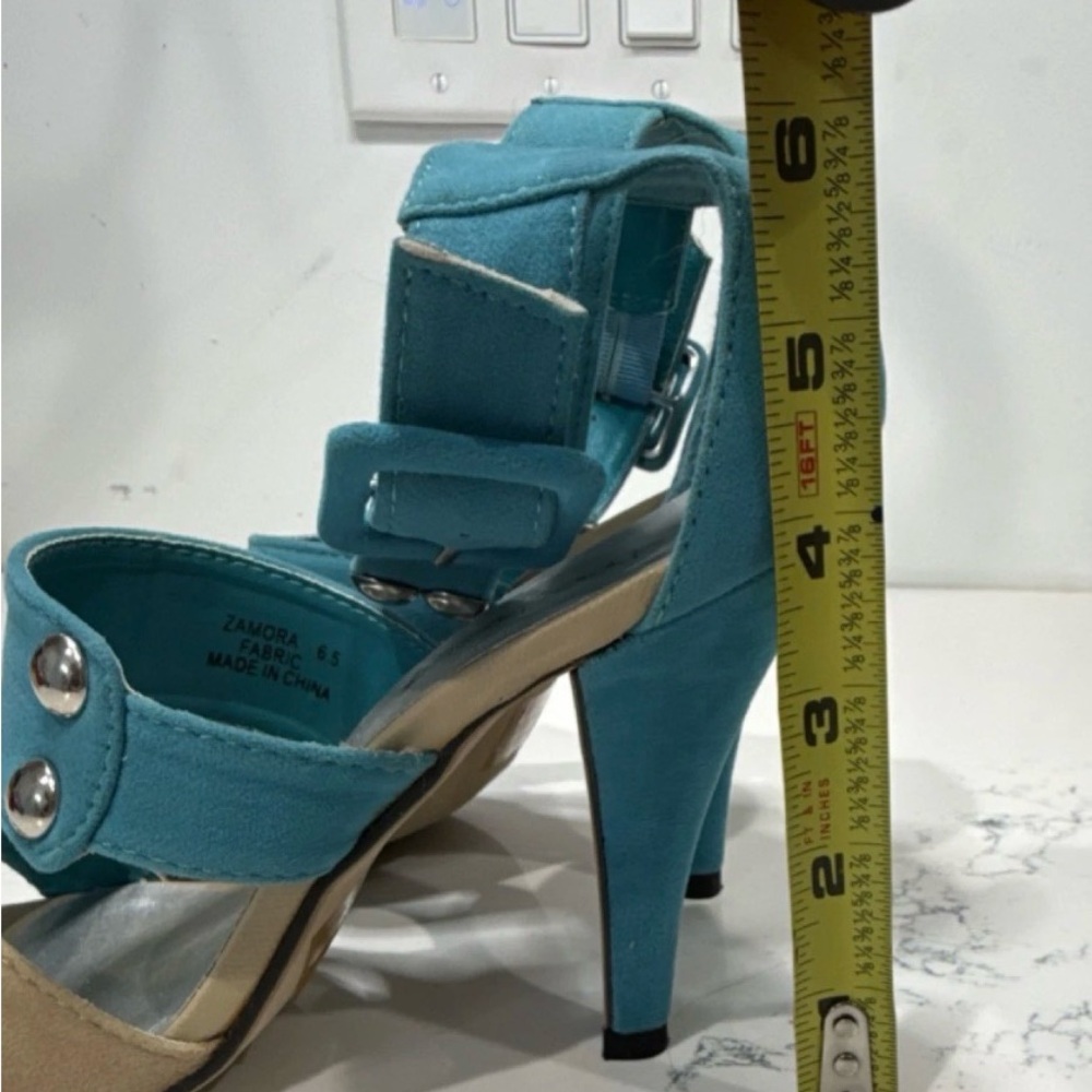 ShoeDazzle 4" Blue Beige Strappy Heels Studded Open Toe Fabric Women's 6.5 - Picture 8 of 10